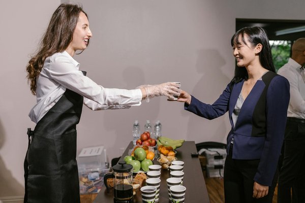 Maximizing the benefits of blockchain in uk property transactions: an in-depth exploration